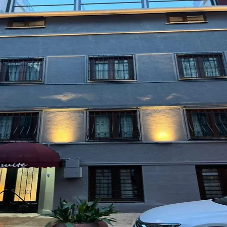 Comelivego Cihangir 31 Hotel 4*